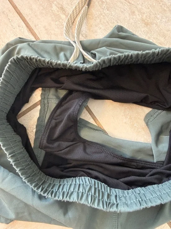 Vuori Clementine Shorts - Picture 15 of 15